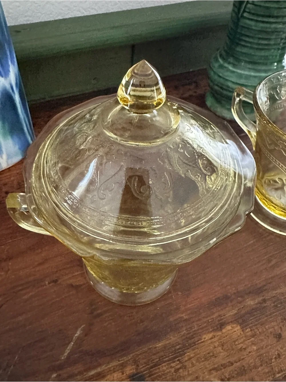 Patrician Cream and Sugar with Lid